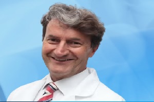 Dr.Prof. Frederic Tortosa Henzi de los mejores endocrinos en Barcelona