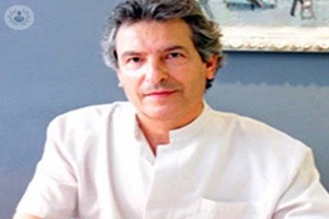 Dr. Carlos Torrecilla Ortiz