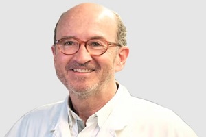 Dr. Daniel Martín Casola