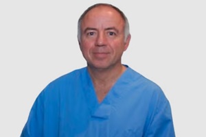Dr. Salvador Riba Camprubí