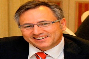 Cirujanos de tiroides - Dr. Pablo Moreno Llorente