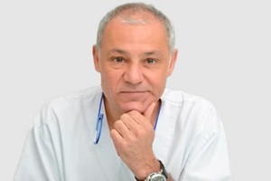 Dr. Manuel Prados Guzmán