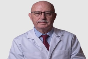 Dr. Juan Moya Amorós