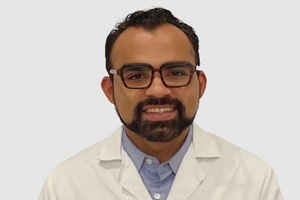 Dr. Elvis Vargas Castillo