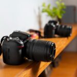 Tiendas de fotografía - Exhibición de cámaras digitales para realizar fotografías profesionales en una de las mejores tiendas de fotografía de Barcelona