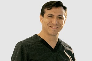Médicos de trasplante capilar - Dr. Jorge Pasquier