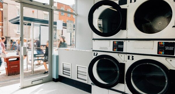 Tiendas de lavadoras industriales - Diversas lavadoras para lavanderías vendidas por las mejores tiendas de lavadoras industriales en Barcelona