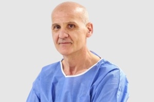 Dr. Luis San Román Manzanera
