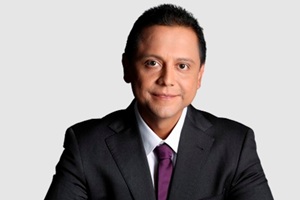 Dr. Carlos Alarcón Alba